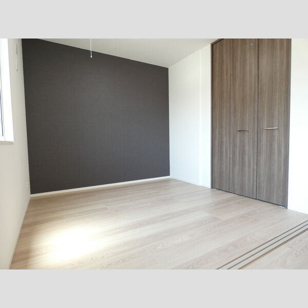 その他 (洋室)