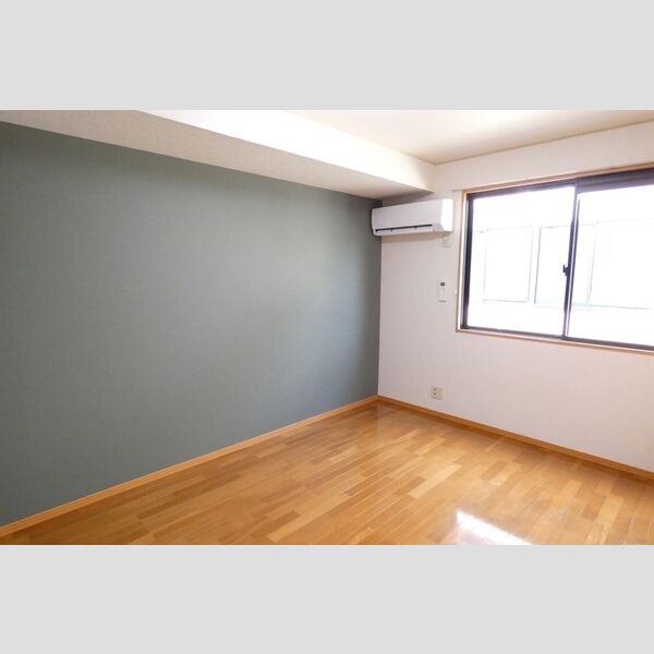 その他 (北側洋室(エアコン付))