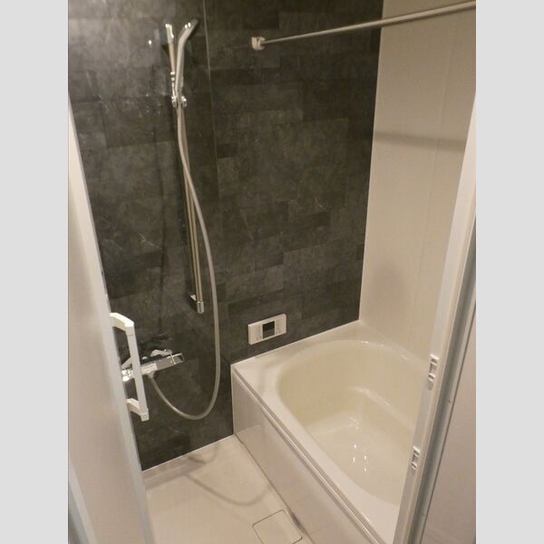 バス (浴室(浴室換気乾燥機付))