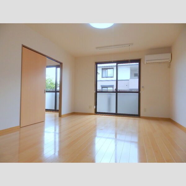 居室・リビング (LDK+洋室)