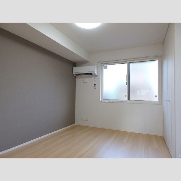 その他 (洋室(エアコン付))