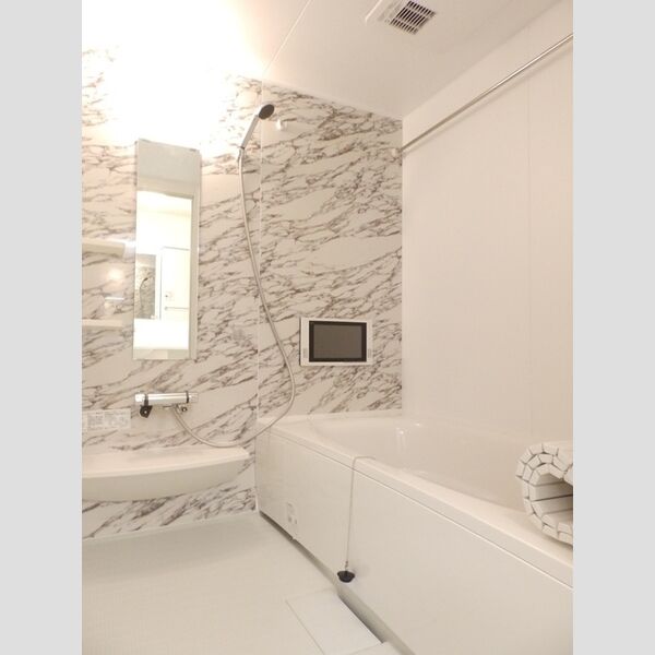 バス (浴室(浴室換気乾燥機付))