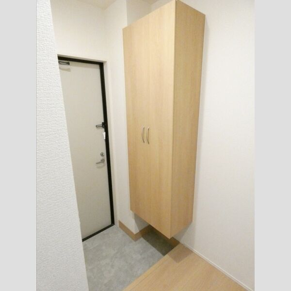 玄関 (シューズボックス)