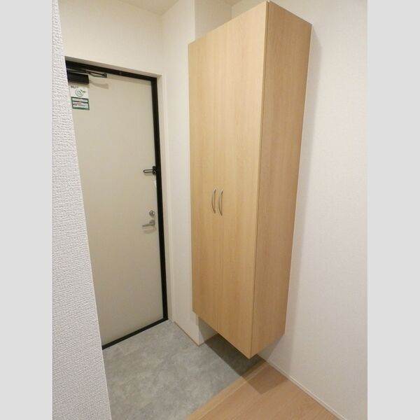 玄関 (シューズボックス)
