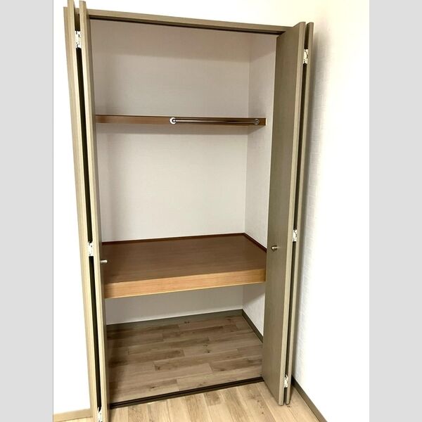 収納 (物入(北洋室))