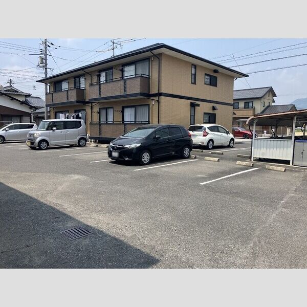 駐車場 (駐車場)