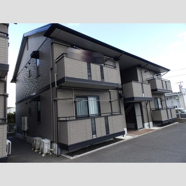 建物外観 (C棟外観)