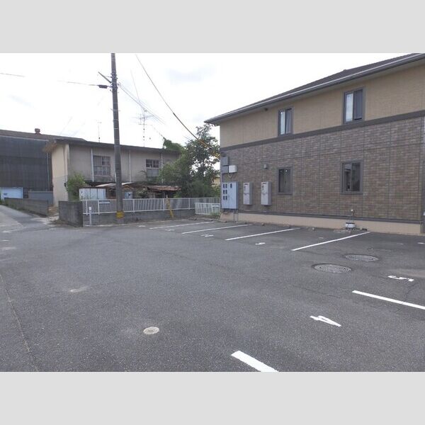 駐車場 (駐車場)