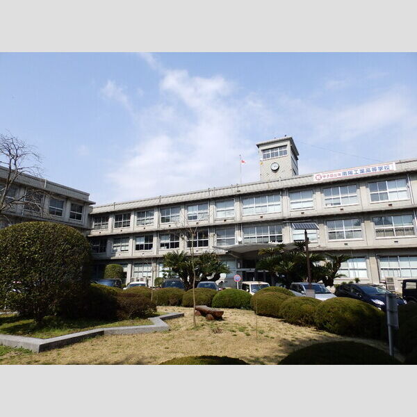 現地周辺 (近隣施設:周南市役所)