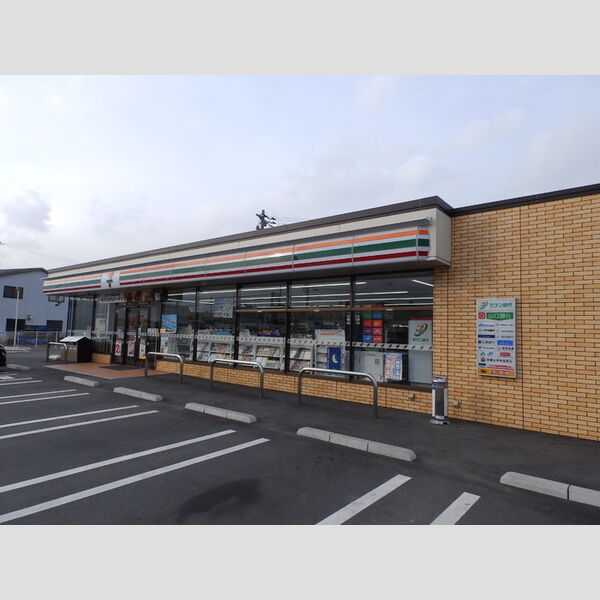 現地周辺 (近隣施設:セブンイレブン周南野村3丁目店)