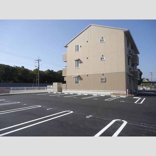 駐車場 (駐車場)
