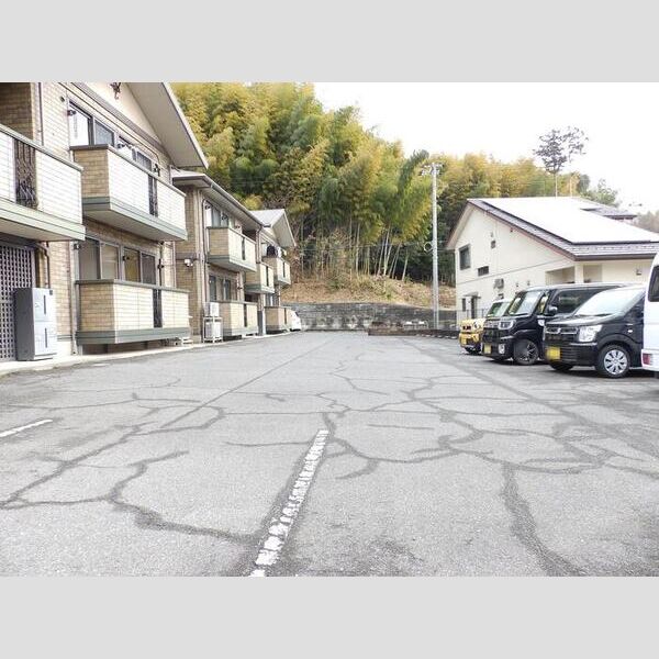 駐車場 (駐車場)