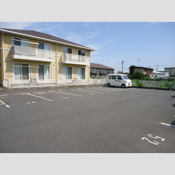 駐車場 (駐車場)