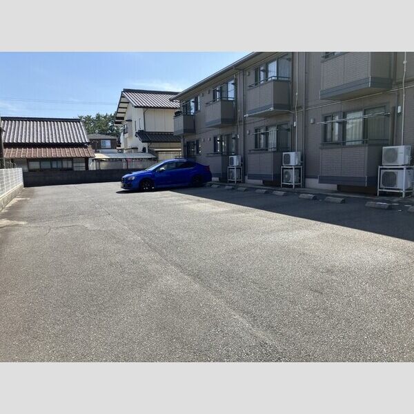 駐車場 (駐車場)
