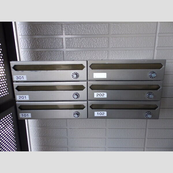 現地周辺 (B棟集合ポスト)