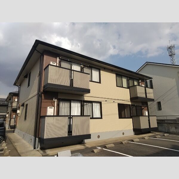 建物外観 (B棟外観)
