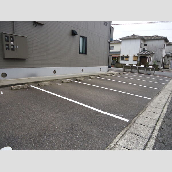 駐車場 (駐車場)