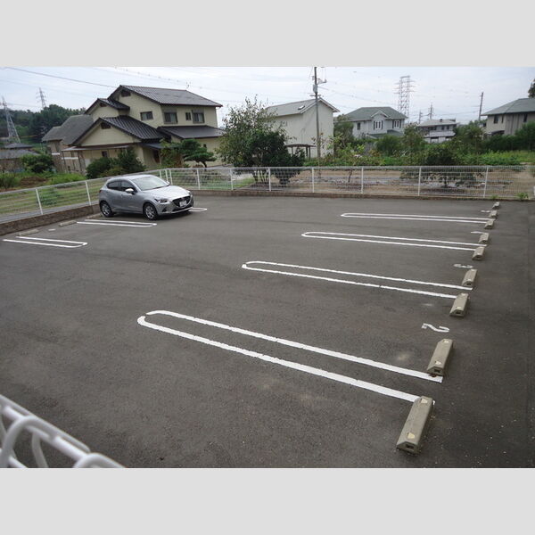 駐車場 (駐車場)