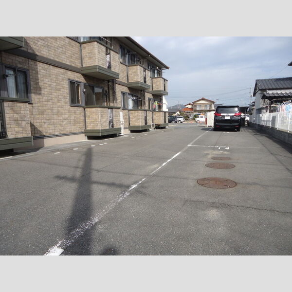 駐車場 (駐車場)