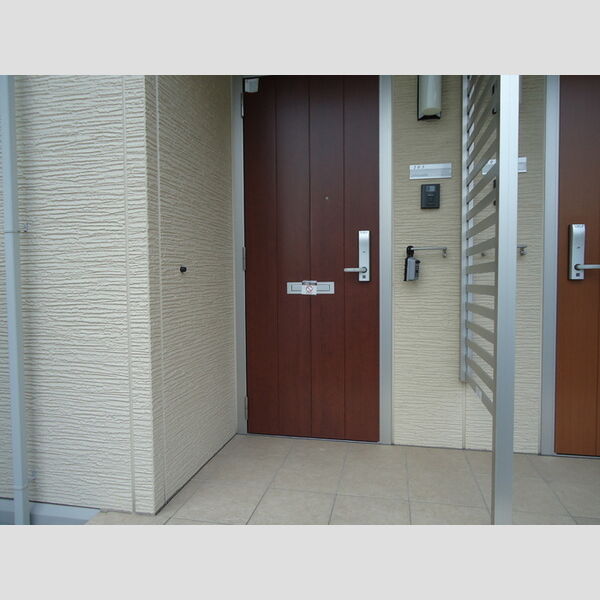 エントランス (エントランス)