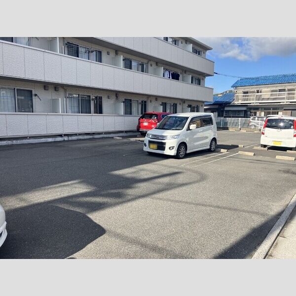 駐車場 (駐車場)