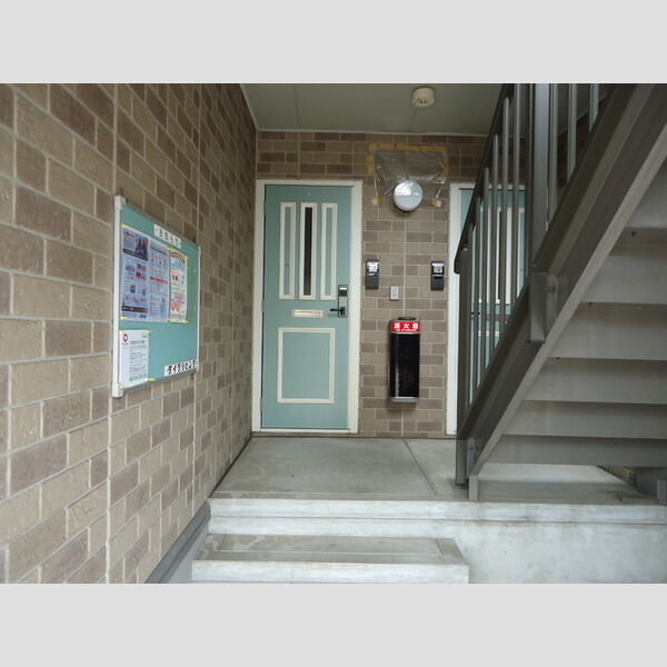 エントランス (エントランス)