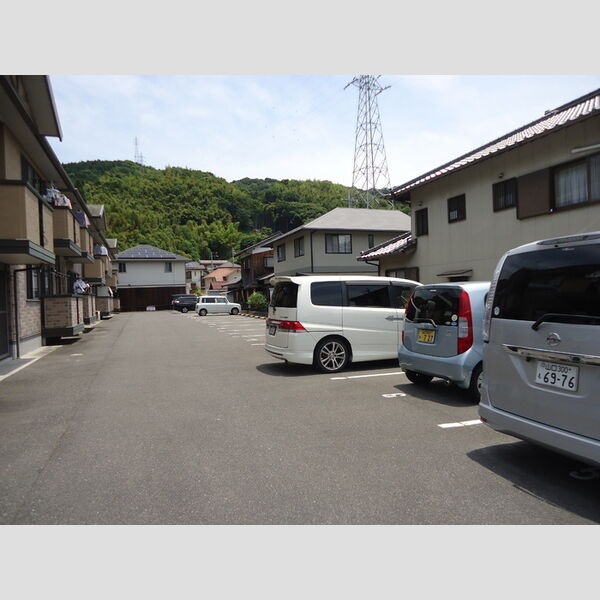 駐車場 (駐車場)