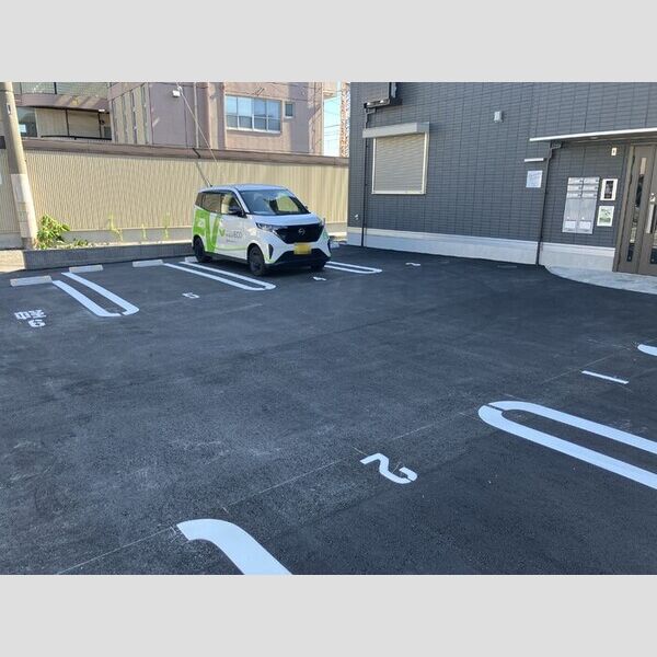 駐車場 (駐車場)