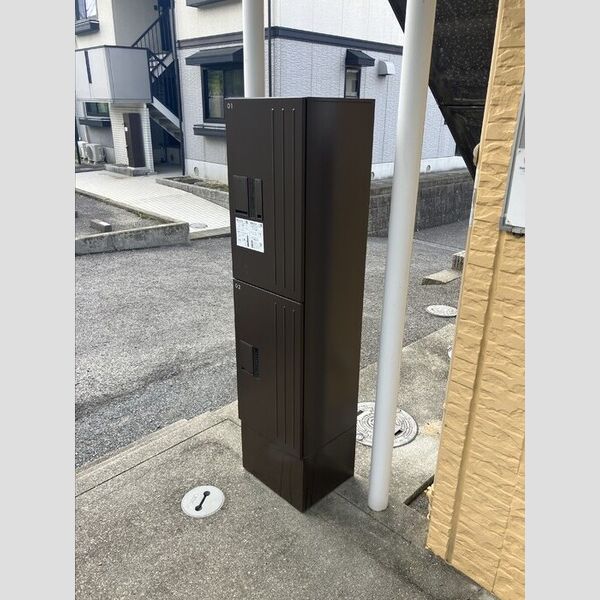 現地周辺 (宅配ボックス)