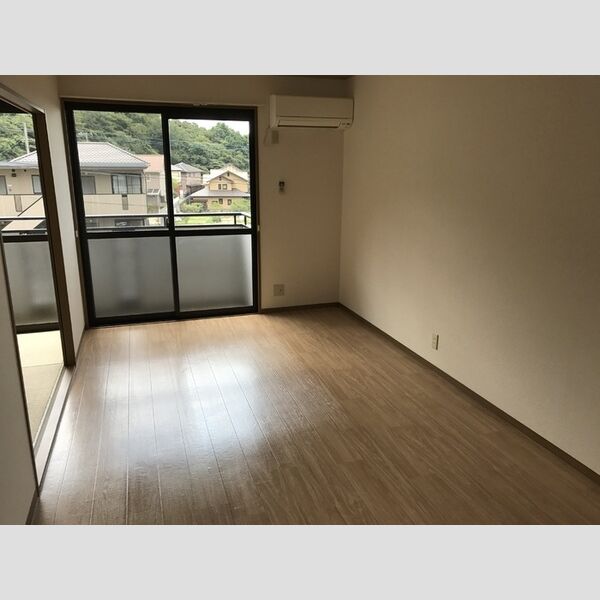 居室・リビング (DK)