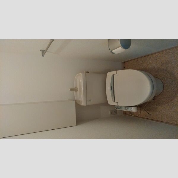 トイレ (トイレ(温水洗浄暖房便座))