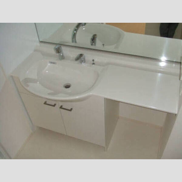 その他 (103:洗髪化粧台(カウンタータイプ))