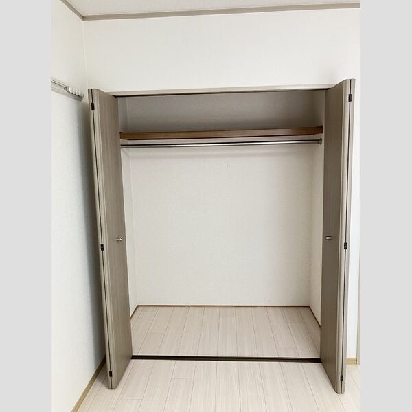 収納 (クローゼット)