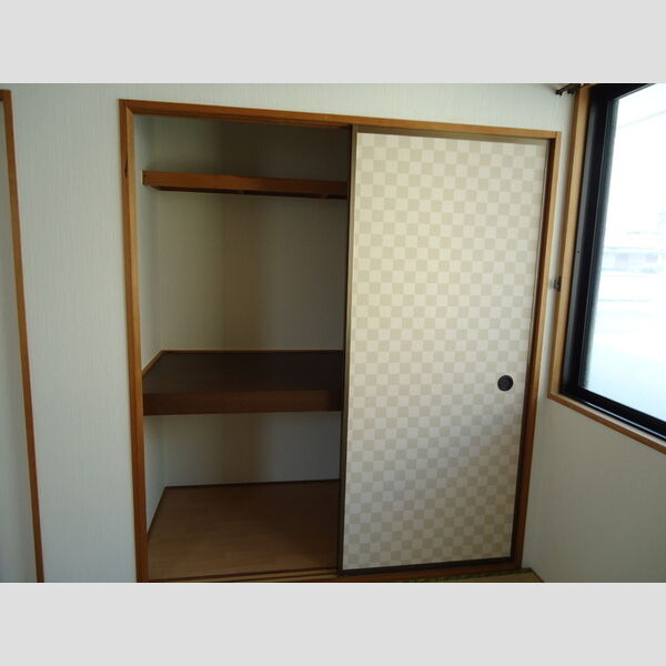 収納 (押入れ収納)