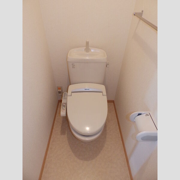 トイレ (温水洗浄暖房便座)