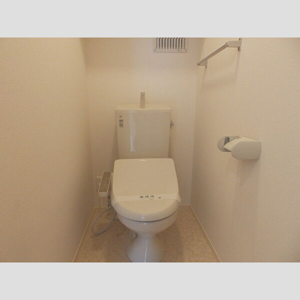 トイレ (温水洗浄暖房便座)