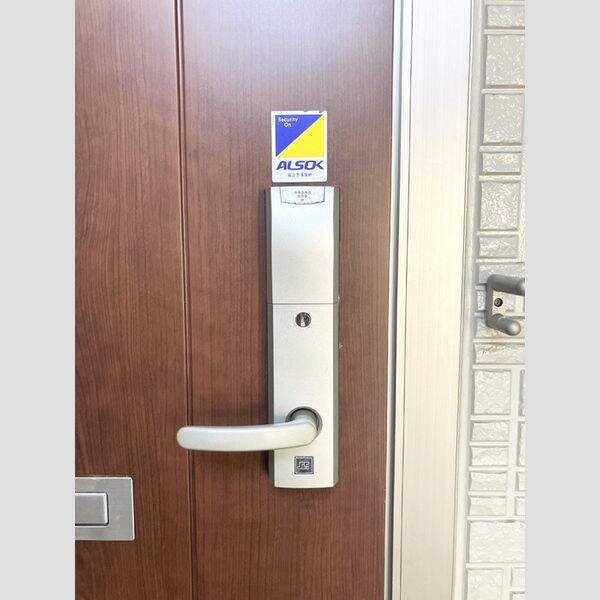 玄関 (カードキー)