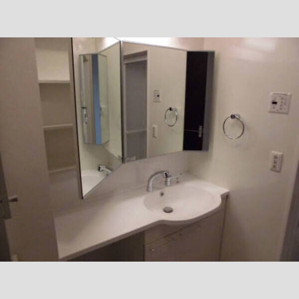 洗面所 (106:洗髪洗面化粧台(1260タイプ))