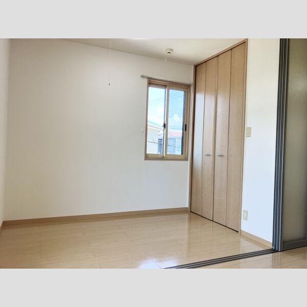 その他 (洋室)