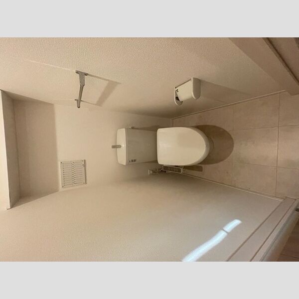 トイレ (温水洗浄便座)