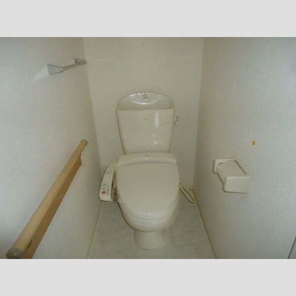 トイレ (トイレ(温水洗浄暖房便座))