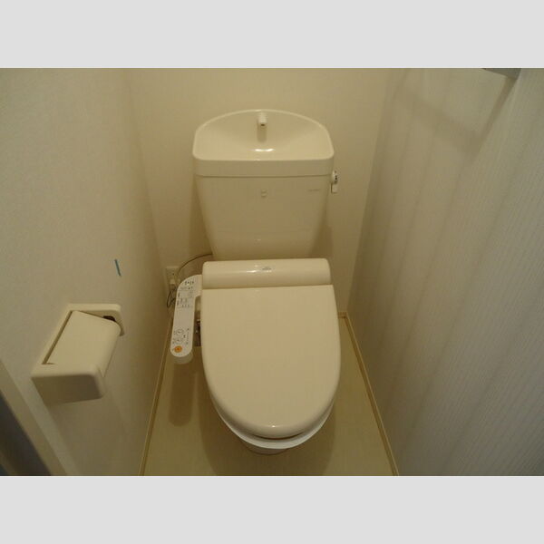 トイレ (温水洗浄暖房便座)