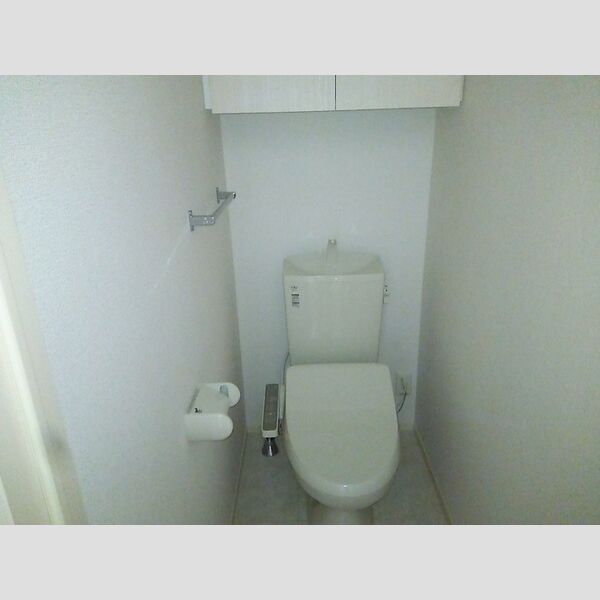 トイレ (トイレ(温水洗浄暖房便座))