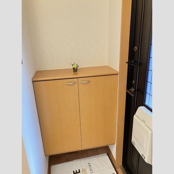 玄関 (シューズBOX)