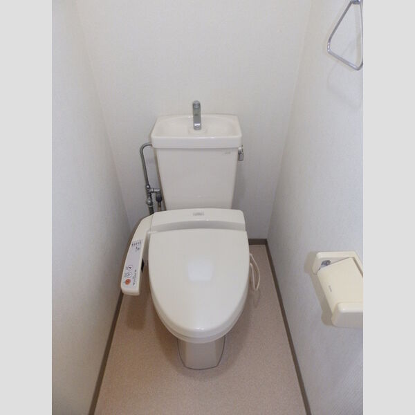 トイレ (A101:温水洗浄暖房便座)