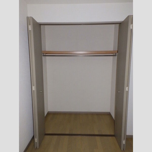 収納 (A101:クローゼット)