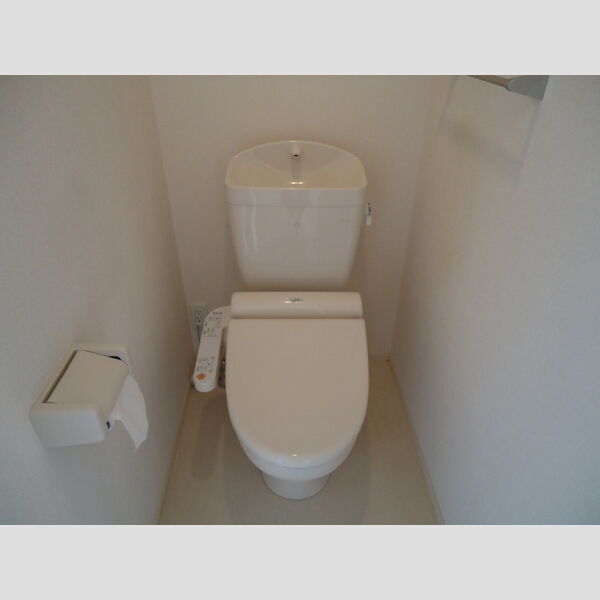 トイレ (温水洗浄暖房便座)