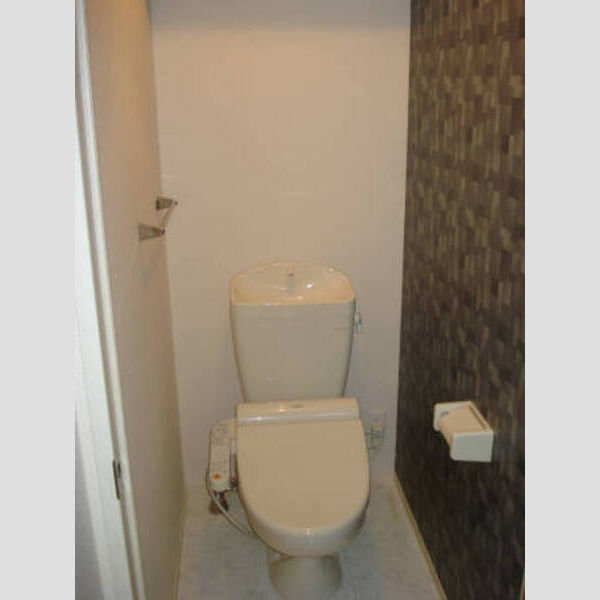 トイレ (102:トイレ(温水洗浄便座))