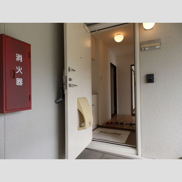 玄関 (玄関)