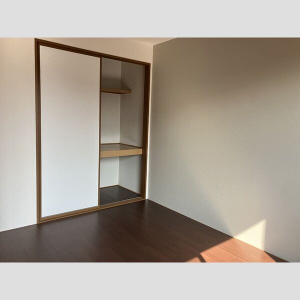 居室・リビング (洋室)